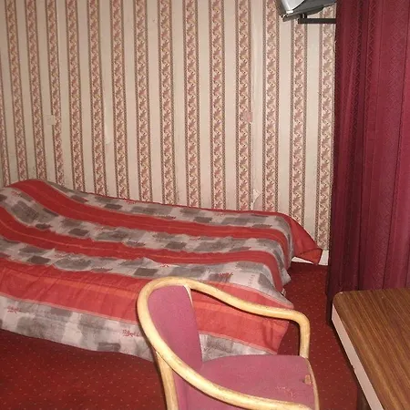 Saint Pierre Hotel